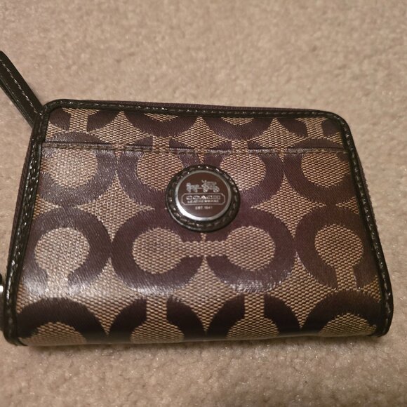 Coach Alex Signature Brown C Logo Medium Zip Around Wallet 43382 SVKH Tan & Brow - Picture 1 of 14